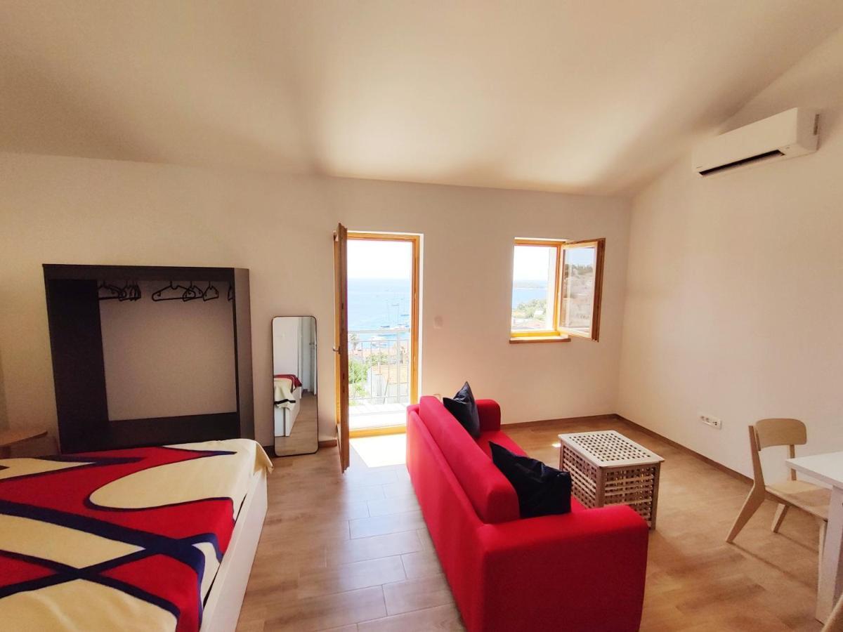 Brand New Apt W Balcony & Perfect Seaview At Center Hvar Town Exteriör bild
