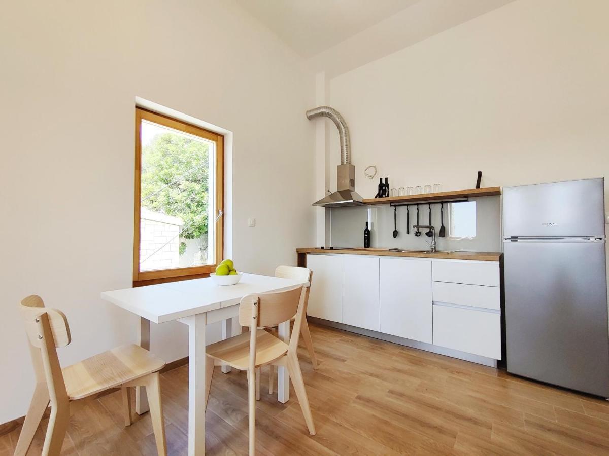 Brand New Apt W Balcony & Perfect Seaview At Center Hvar Town Exteriör bild