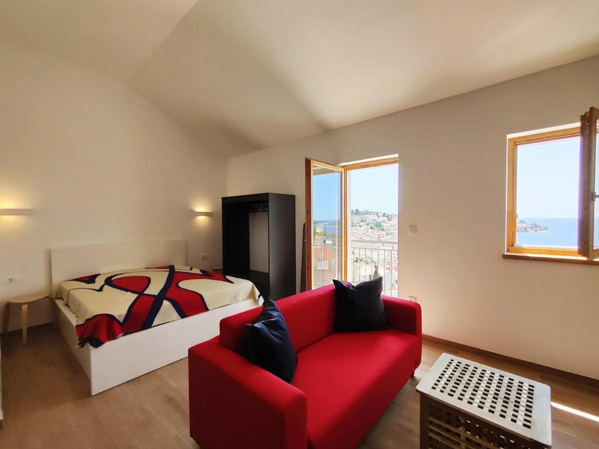 Brand New Apt W Balcony & Perfect Seaview At Center Hvar Town Exteriör bild