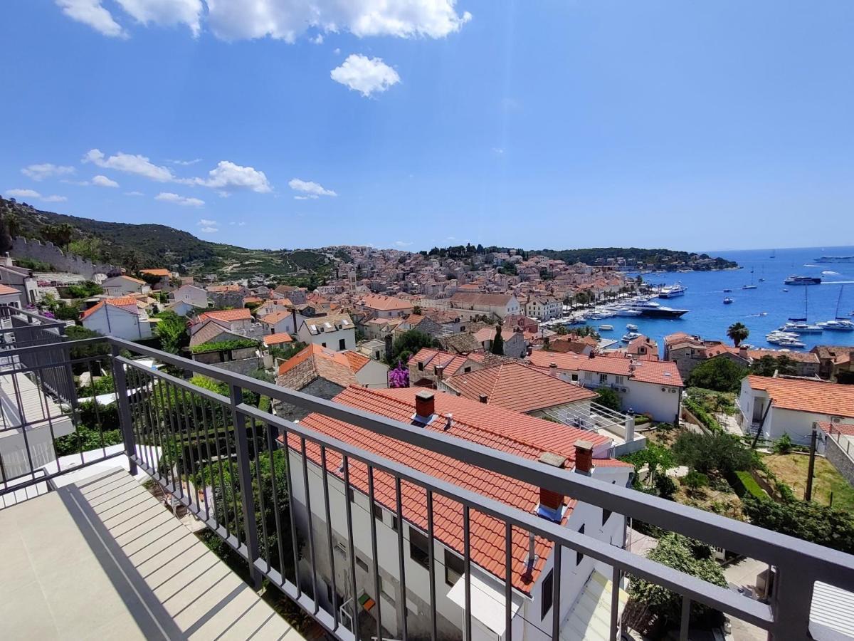 Brand New Apt W Balcony & Perfect Seaview At Center Hvar Town Exteriör bild