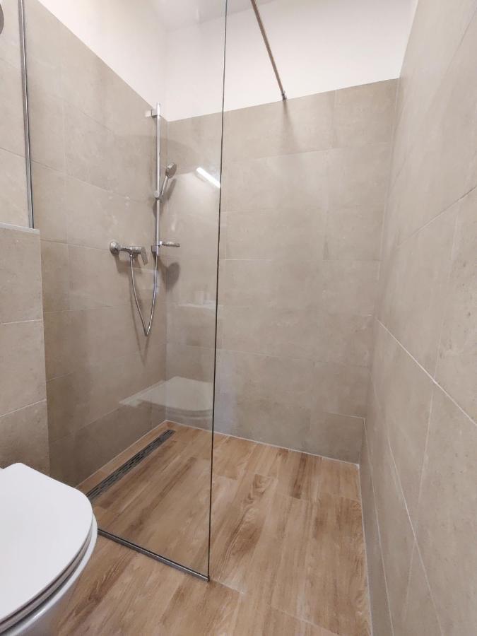 Brand New Apt W Balcony & Perfect Seaview At Center Hvar Town Exteriör bild