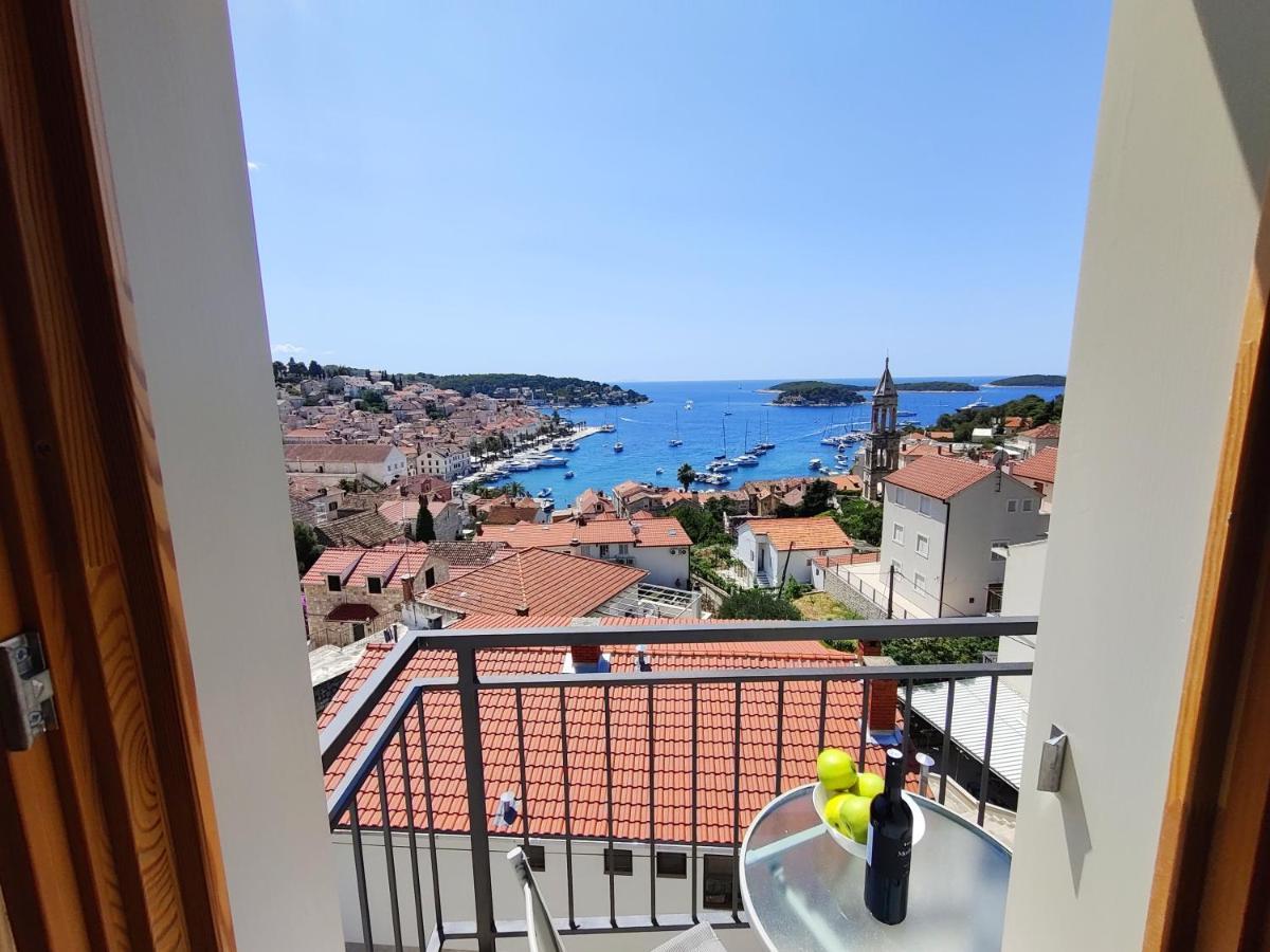 Brand New Apt W Balcony & Perfect Seaview At Center Hvar Town Exteriör bild