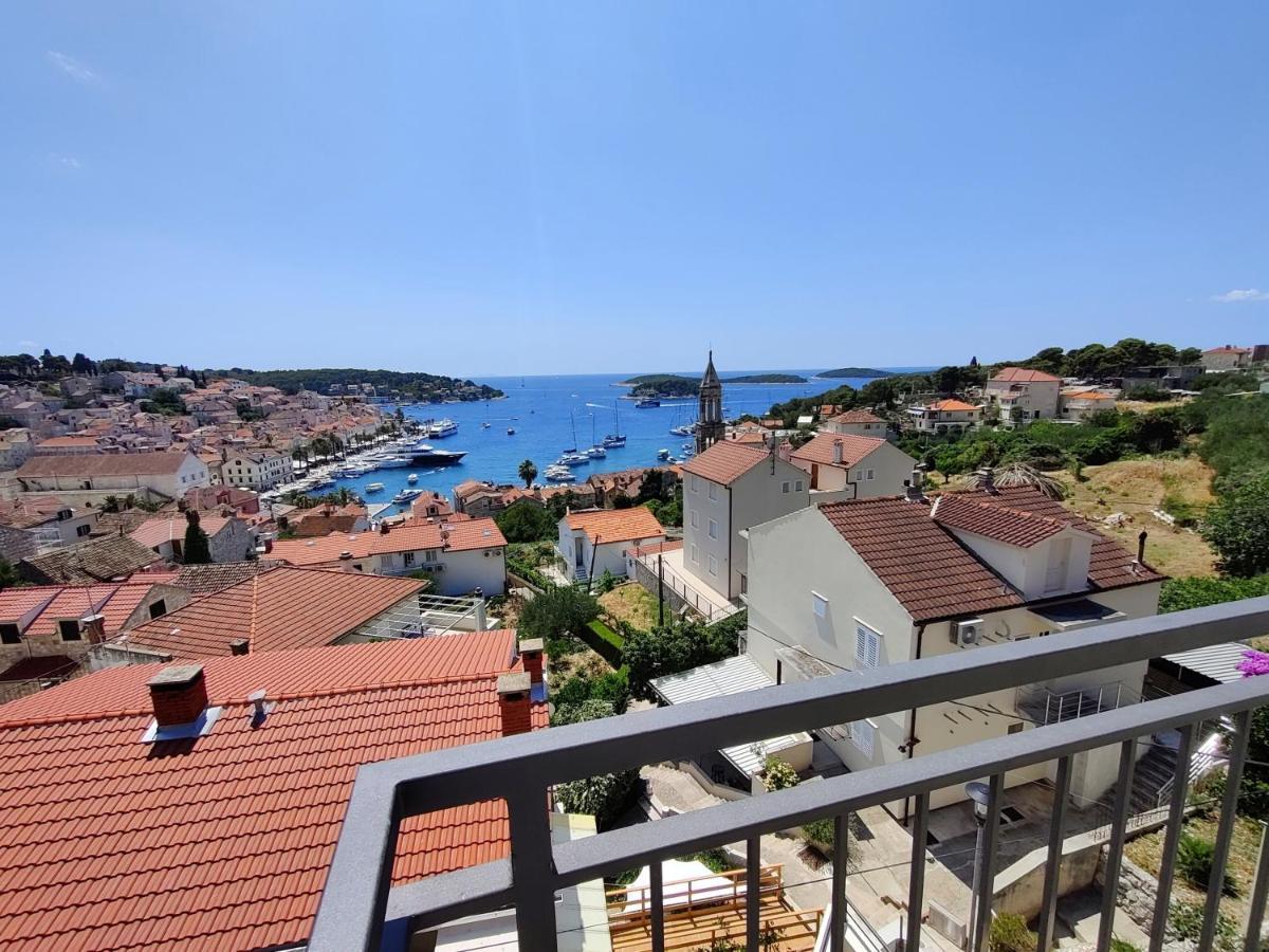 Brand New Apt W Balcony & Perfect Seaview At Center Hvar Town Exteriör bild