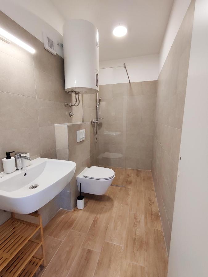 Brand New Apt W Balcony & Perfect Seaview At Center Hvar Town Exteriör bild