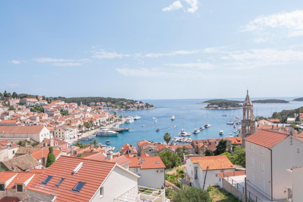 Brand New Apt W Balcony & Perfect Seaview At Center Hvar Town Exteriör bild